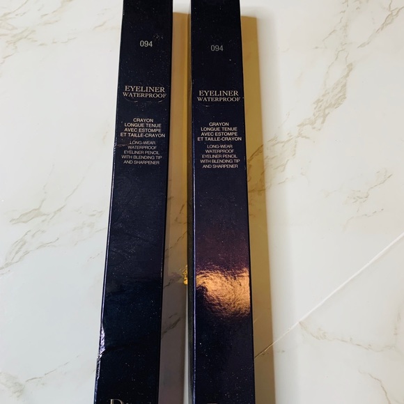 Selling my Dior waterproof eyeliner. - Picture 2 of 2